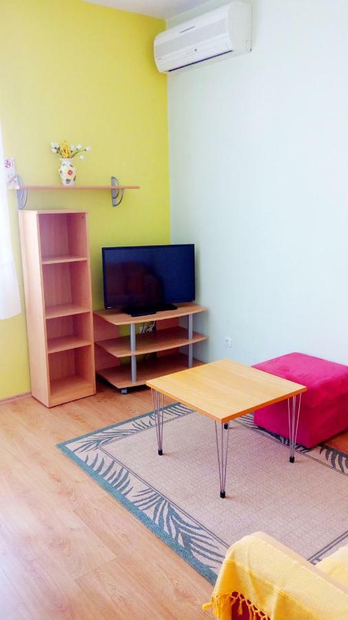 Apartmani Komunela Umag Zewnętrze zdjęcie